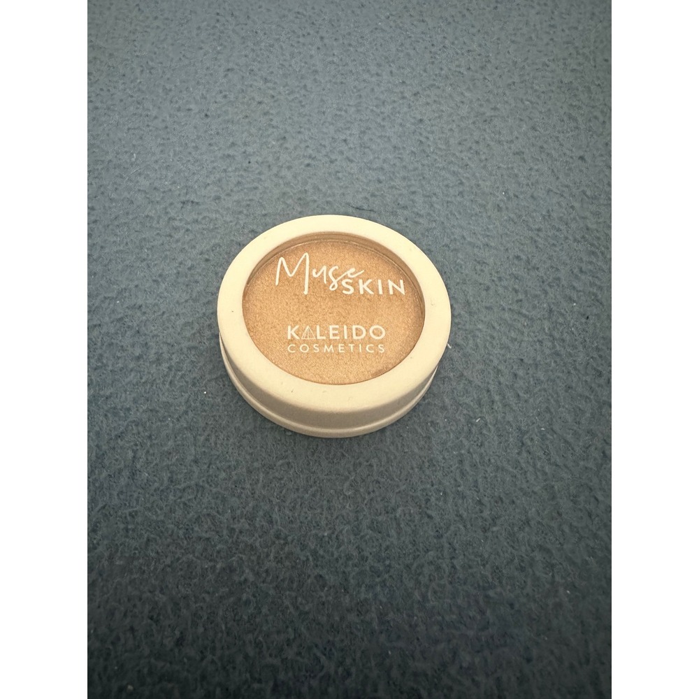 Kaleido Muse Skin Ultra-Fine Pearl Illuminator Goddess Gold Highlighter